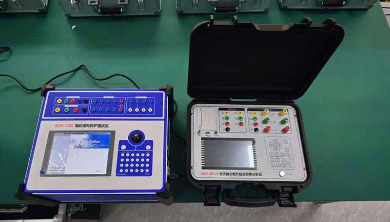 上海客戶專程到訪雷科電力開展繼保與變壓器測試技術研學